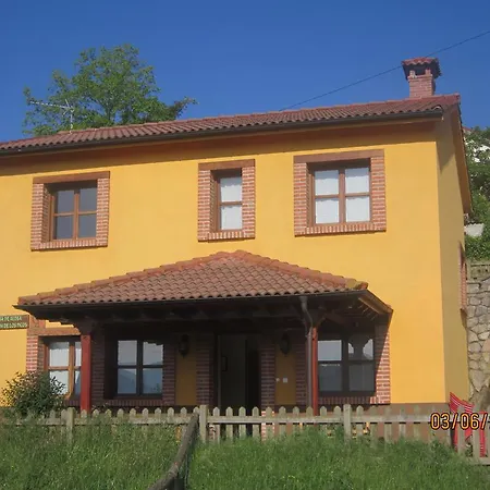 Casa De Aldea Balcon De Los Picos